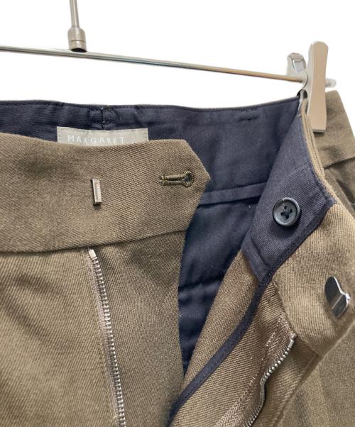 MARGARET HOWELL（マーガレットハウエル）MARGARET HOWELL (マーガレットハウエル) WOOL COTTON TROUSERS ブラウン サイズ:3の古着・服飾アイテム