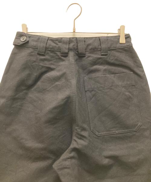 MHL（エムエイチエル）MHL (エムエイチエル) サイドジップ1タックパンツ ブラック サイズ:3の古着・服飾アイテム