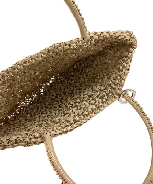 ANTEPRIMA（アンテプリマ）ANTEPRIMA (アンテプリマ) スタンダード スクエア ワイヤーミニ横長ハンドバッグ ベージュの古着・服飾アイテム