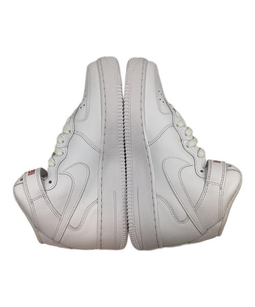 NIKE（ナイキ）NIKE (ナイキ) URAWA REDS (浦和レッズ) コラボ エア フォース 1 MID ‘07 ホワイト サイズ:24.5 未使用品の古着・服飾アイテム