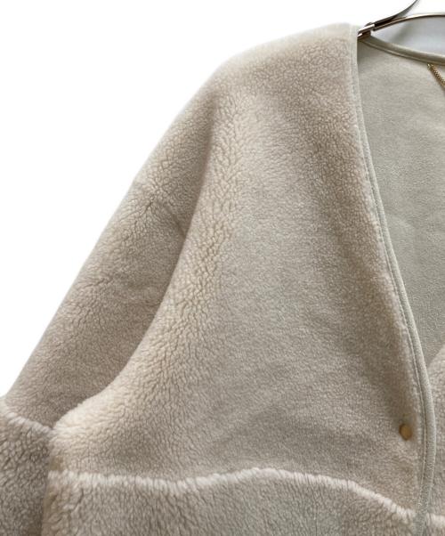 MICA&DEAL（マイカアンドディール）MICA&DEAL (マイカアンドディール) リバーシブルショートボアコート ベージュ サイズ:freeの古着・服飾アイテム