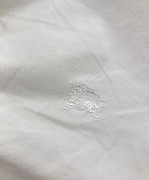 BURBERRY LONDON（バーバリーロンドン）BURBERRY LONDON (バーバリーロンドン) フリルシャツ ホワイト サイズ:38の古着・服飾アイテム