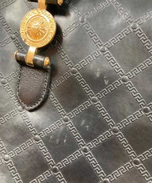 VERSACE（ヴェルサーチェ）VERSACE (ヴェルサーチェ) サンバースト PVC×レザー ボストンバッグ ブラックの古着・服飾アイテム