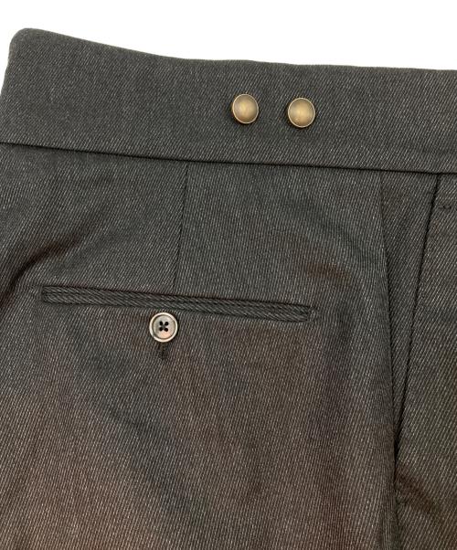 BERWICH（ベルウィッチ）BERWICH (ベルウィッチ) nano・universe (ナノ・ユニバース) 別注グルカスラックス グレー サイズ:48の古着・服飾アイテム