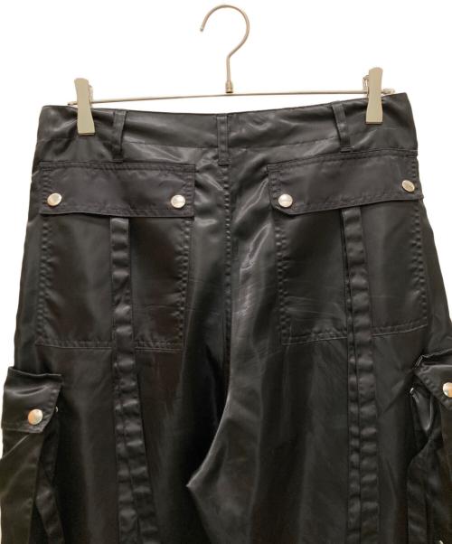 GS THE ULTIMATE EXPERIENCE（ジーエス ジ アルティメイト エクスペリエンス）GS THE ULTIMATE EXPERIENCE (ジーエス ジ アルティメイト エクスペリエンス) テクニカルカーゴパンツ スリーストライプ ブラック×ホワイト サイズ:Mの古着・服飾アイテム