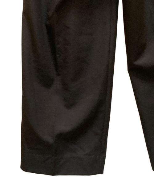 MONKEY TIME（モンキータイム）MONKEY TIME (モンキータイム) TWツイル 2P ワイド ストレート スラックス ブラック サイズ:Mの古着・服飾アイテム