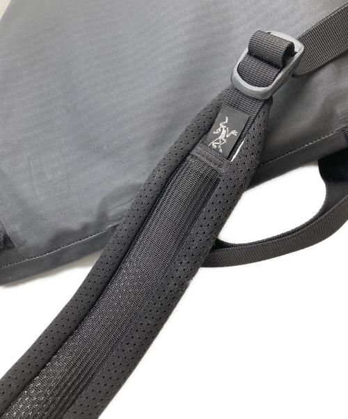 ARC'TERYX（アークテリクス）ARC'TERYX (アークテリクス) グランヴィル ショルダーバッグ ブラックの古着・服飾アイテム