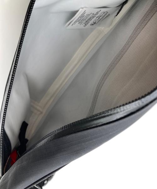 ARC'TERYX（アークテリクス）ARC'TERYX (アークテリクス) グランヴィル クロス ボディバッグ ブラックの古着・服飾アイテム