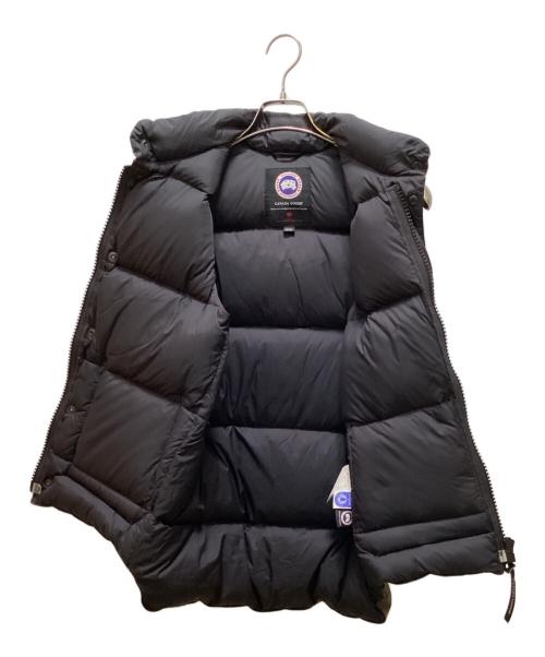 CANADA GOOSE（カナダグース）CANADA GOOSE (カナダグース) フリースタイル ダウンベスト ブラウン(EARTH) サイズ: XS/TPの古着・服飾アイテム