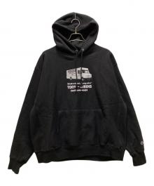 the apartment×The Almeda Club×Champion（ジ アパートメント×ザアラメダクラブ×チャンピオン）の古着「Queens Tokyo Moving Hoodie」｜ブラック