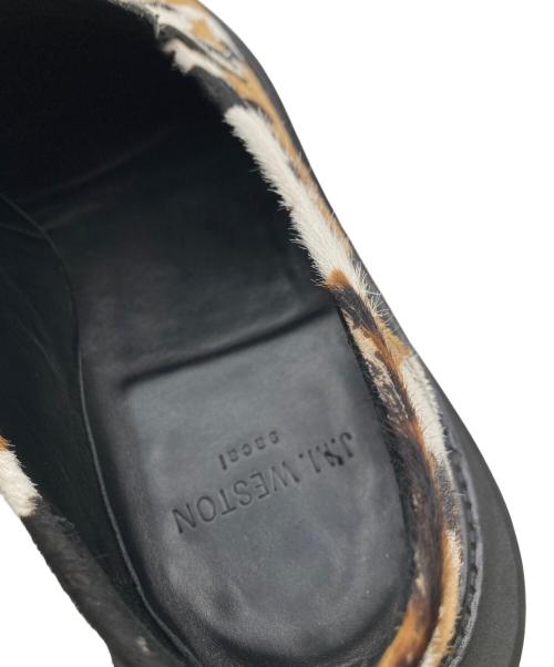J.M.WESTON（ジェイエムウエストン）J.M.WESTON (ジェイエムウエストン) sacai (サカイ) コラボ ハラコ シグニチャーローファー #180 ブラウン サイズ:10C Dの古着・服飾アイテム