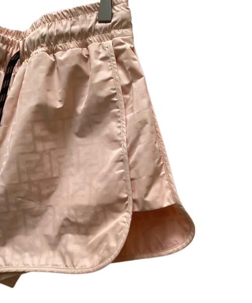 FENDI（フェンディ）FENDI (フェンディ) オールオーバー FF ナイロン ショーツ ピンク サイズ:Sの古着・服飾アイテム