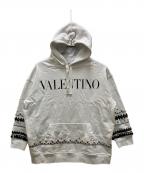 VALENTINOヴァレンティノ）の古着「フロントロゴ スパンコール フリンジデザイン プルオーバーパーカー」｜ホワイト
