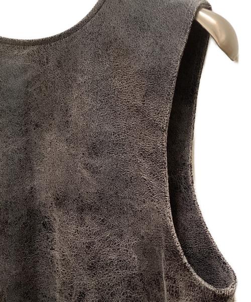 Ameri（アメリ）AMERI (アメリ) CRUSHED LEATHER SLEEVELESS TOP ブラック サイズ:Freeの古着・服飾アイテム