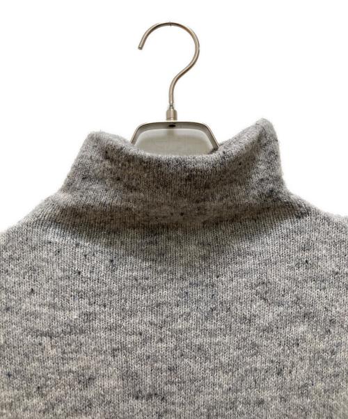 willfully（ウィルフリー）willfully (ウィルフリー) グラデーション フリルニット グレー サイズ:ＦＲＥＥの古着・服飾アイテム