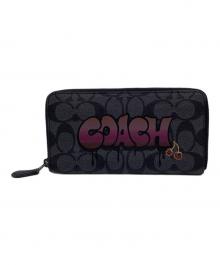 COACH（コーチ）の古着「グラフィックデザイン長財布」｜グレー