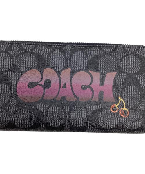 COACH（コーチ）COACH (コーチ) グラフィックデザイン長財布 グレーの古着・服飾アイテム