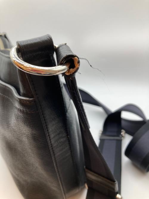 COACH（コーチ）COACH (コーチ) チャールズ トランジット レザーショルダーバッグの古着・服飾アイテム