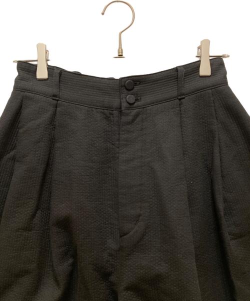 susuri（ススリ）susuri (ススリ) ポーンキュロット パンツ ブラック サイズ:1の古着・服飾アイテム