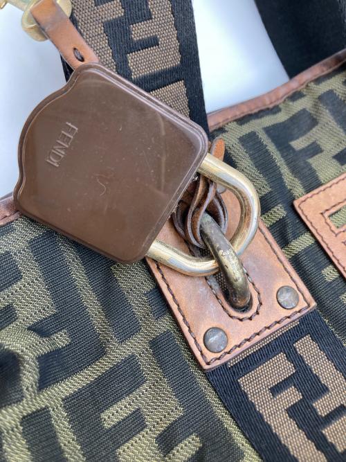 FENDI（フェンディ）FENDI (フェンディ) ミニトートバッグ ブラウンの古着・服飾アイテム