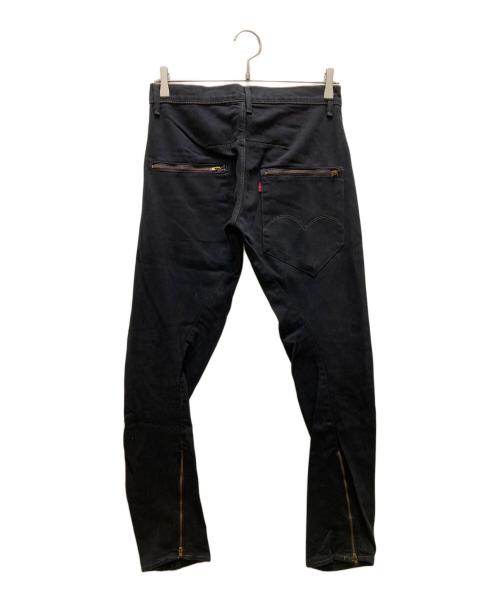 LEVI'S RED（リーバイス レッド）LEVI'S RED (リーバイス レッド) 立体裁断デニムパンツ ブラック サイズ: W28 L30の古着・服飾アイテム