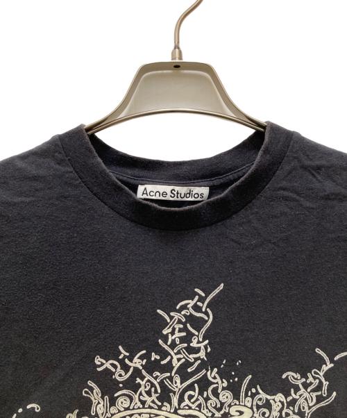 Acne studios（アクネ ストゥディオズ）ACNE STUDIOS (アクネ ストゥディオズ) グロー イン ザ ダーク ロゴTシャツ ブラック サイズ:XXSの古着・服飾アイテム