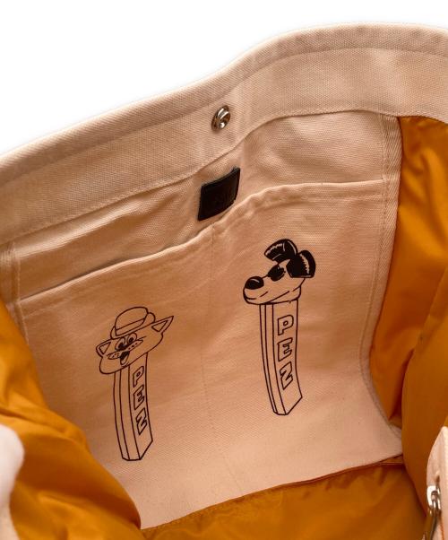 ear PAPILLONNER（イアパピヨネ）ear PAPILLONNER (イアパピヨネ) PEZ (ペッツ) コラボキャンバストートバッグ 未使用品の古着・服飾アイテム