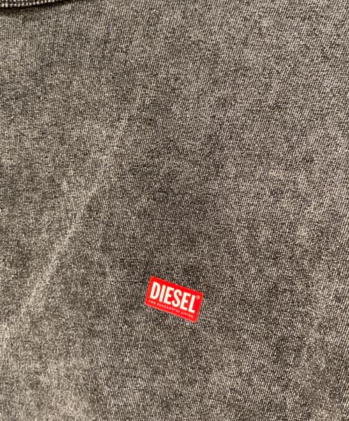 DIESEL（ディーゼル）DIESEL (ディーゼル) ウォッシュ加工プリントTシャツ グレー サイズ:XXLの古着・服飾アイテム