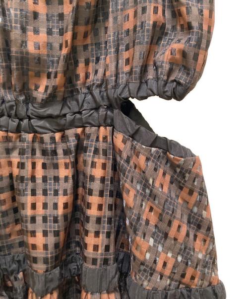 COEL（コエル）COEL (コエル) ウエストカットアウトチェックワンピース ブラウン サイズ:36の古着・服飾アイテム