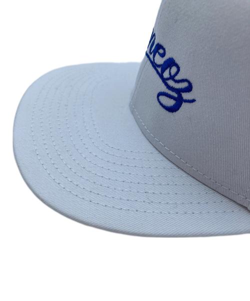 HIDE AND SEEK（ハイドアンドシーク）HIDE AND SEEK (ハイドアンドシーク) ONE OZ BASEBALL CAP ホワイトの古着・服飾アイテム