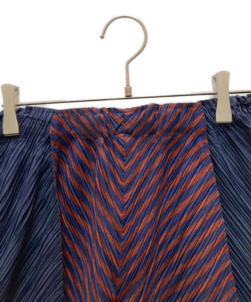 PLEATS PLEASE（プリーツプリーズ）PLEATS PLEASE (プリーツプリーズ) 変形プリーツパンツ ネイビー×ブラウン サイズ:3の古着・服飾アイテム