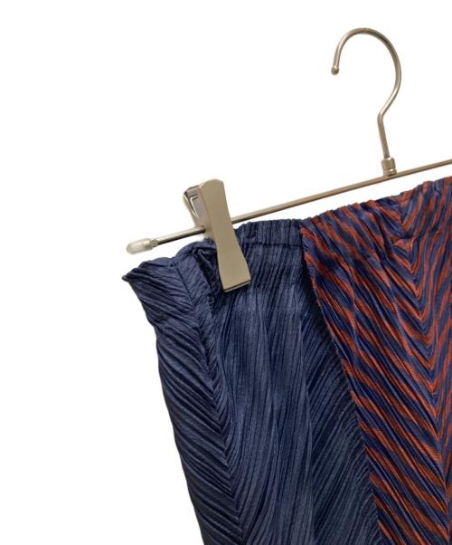 PLEATS PLEASE（プリーツプリーズ）PLEATS PLEASE (プリーツプリーズ) 変形プリーツパンツ ネイビー×ブラウン サイズ:3の古着・服飾アイテム