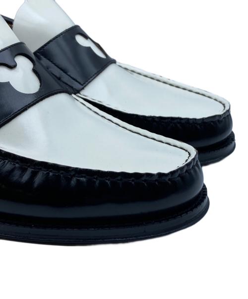 ZARA（ザラ）ZARA (ザラ) Disney (ディズニー) Harry Lambert (ハリー・ランバート) コラボコインローファー ブラック×ホワイト サイズ:45の古着・服飾アイテム