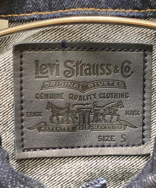 LEVI'S（リーバイス）LEVI'S (リーバイス) BLUETAB TYPEⅡトラッカージャケット インディゴ サイズ:Sの古着・服飾アイテム