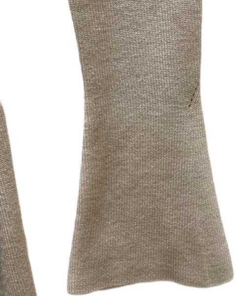 COCODEAL（ココディール）COCODEAL (ココディール) レースディティールオフショルニットワンピース ベージュ サイズ:２の古着・服飾アイテム