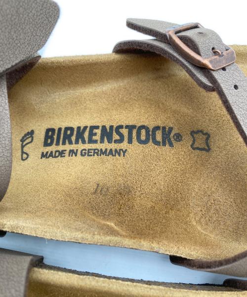 BIRKENSTOCK（ビルケンシュトック）BIRKENSTOCK (ビルケンシュトック) YARA アンクルストラップサンダル ベージュ サイズ:24の古着・服飾アイテム