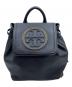 TORY BURCH（トリーバーチ）の古着「レザーロゴリュックサック」｜ブラック