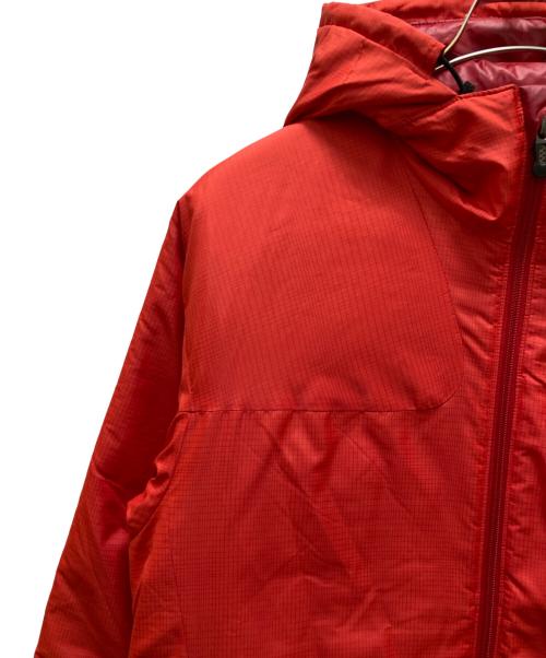 Patagonia（パタゴニア）Patagonia (パタゴニア) マイクロパフフーデッドジャケット レッド サイズ:sの古着・服飾アイテム