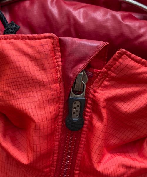 Patagonia（パタゴニア）Patagonia (パタゴニア) マイクロパフフーデッドジャケット レッド サイズ:sの古着・服飾アイテム