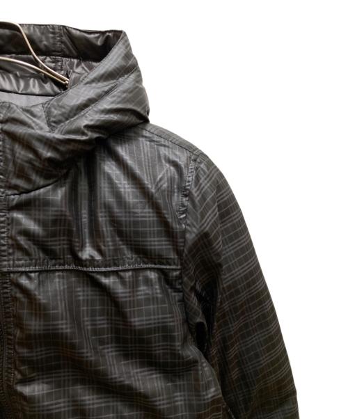 BURBERRY BLACK LABEL（バーバリーブラックレーベル）BURBERRY BLACK LABEL (バーバリーブラックレーベル) リバーシブルフーデッドチェックダウンジャケット ブラック サイズ:Lの古着・服飾アイテム