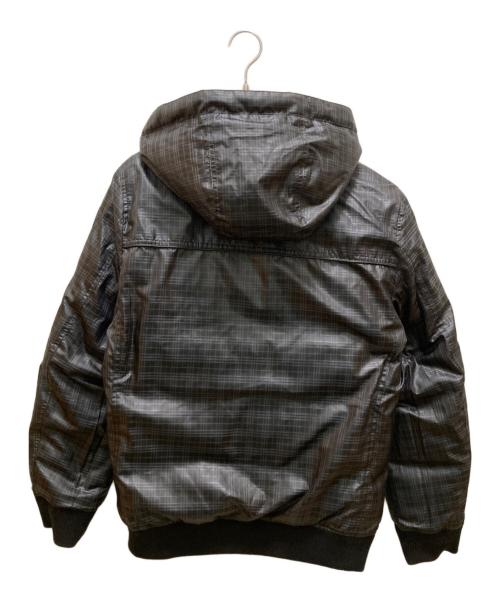 BURBERRY BLACK LABEL（バーバリーブラックレーベル）BURBERRY BLACK LABEL (バーバリーブラックレーベル) リバーシブルフーデッドチェックダウンジャケット ブラック サイズ:Lの古着・服飾アイテム