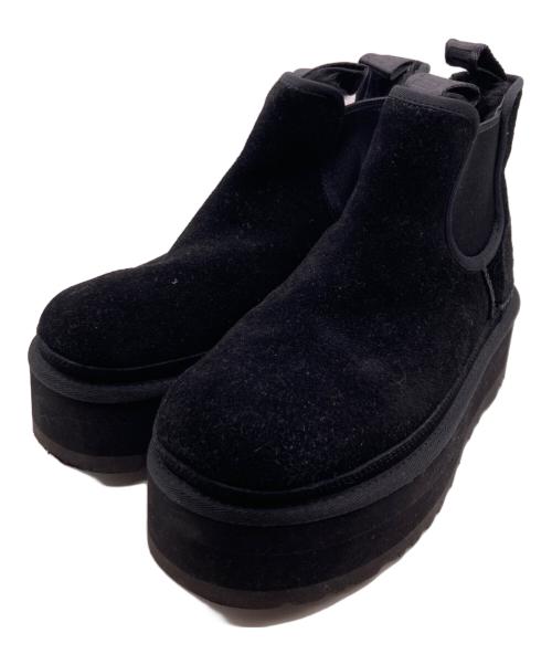 UGG（アグ）UGG (アグ) ニューメル プラットフォーム チェルシー ブラック サイズ:24の古着・服飾アイテム