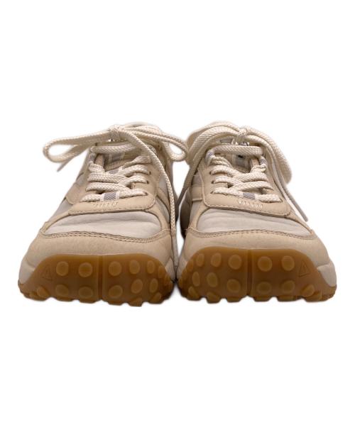 KEEN（キーン）KEEN (キーン) ケーエス86 ローカットスニーカー ベージュ サイズ:２３の古着・服飾アイテム