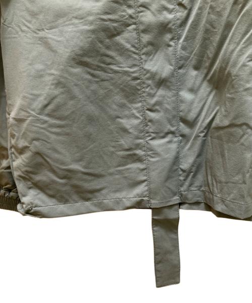 F/CE.（エフシーイー）F/CE. (エフシーイー) パラシュートプルオーバーシャツ グレー サイズ:L 未使用品の古着・服飾アイテム