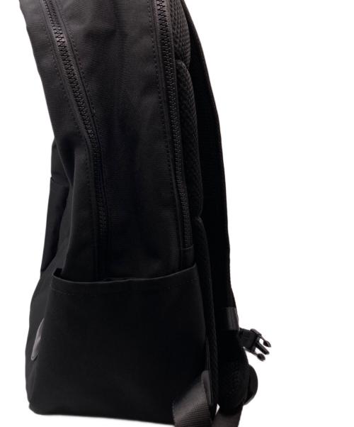 MARY QUANT（マリークヮント）MARY QUANT (マリークヮント) コーデュラデイジー リュック ブラックの古着・服飾アイテム