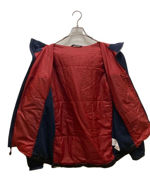 ARC'TERYX（アークテリクス）ARC'TERYX (アークテリクス) アトムLT フーディー ネイビー×レッド サイズ:Sの古着・服飾アイテム