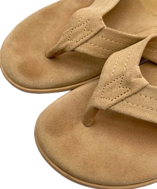 ISLAND SLIPPER（アイランドスリッパ）ISLAND SLIPPER (アイランドスリッパ) スウェードトングサンダル ベージュ サイズ:7の古着・服飾アイテム