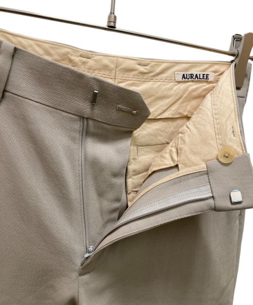 AURALEE（オーラリー）AURALEE (オーラリー) ウールドビースラックス ベージュの古着・服飾アイテム