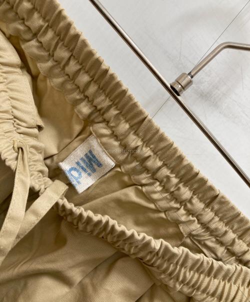 Midi-Umi（ミディウミ）Midi-Umi (ミディウミ) タックイージーワイドパンツ ベージュ サイズ:不明の古着・服飾アイテム