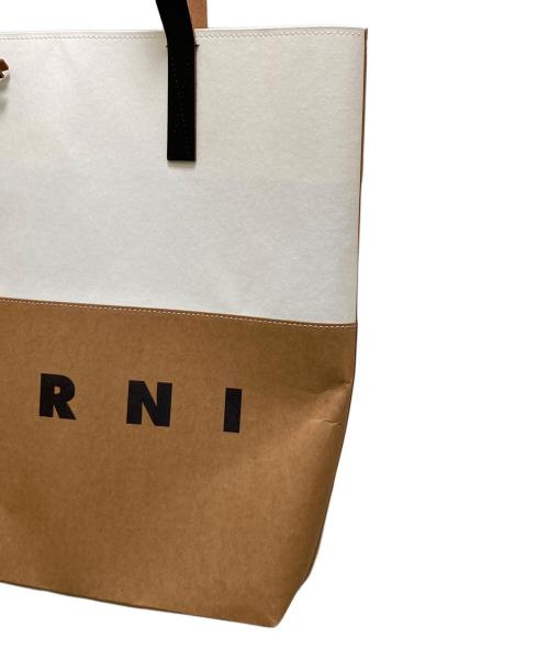 MARNI（マルニ）MARNI (マルニ) ロゴプリント ショッピングバッグ ベージュの古着・服飾アイテム